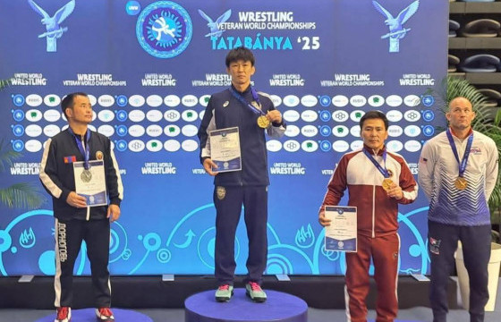 С.Сайнбаяр мастерсын дэлхийн аваргаас мөнгөн медаль хүртлээ