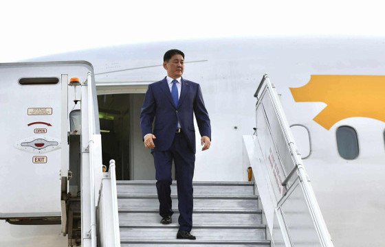 Монгол Улсын Ерөнхийлөгч У.Хүрэлсүх Бүгд Найрамдах Энэтхэг Улсад төрийн айлчлал  хийхээр хүрэлцэн ирлээ