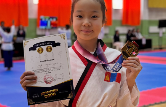 “Таеквондо хөгжлийн төв”-ийнхөн 9 алт, 4 мөнгө, 5 хүрэл медаль хүртэв