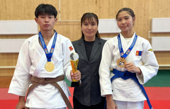 Б.Хаштогтох багшийн тэмцээнээс “Гүрү Дорж” клуб 7 алт, 2 мөнгө, 6 хүрэл медаль хүртэв