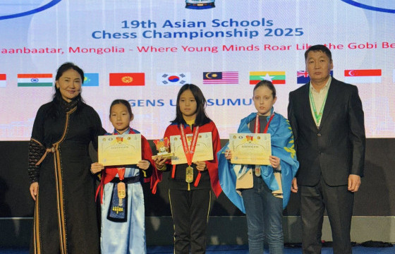 Сурагчдын шатрын Азийн аваргаас “Стейниц” академийн хүүхдүүд медаль хүртлээ