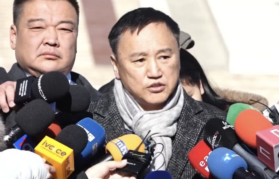 Ж.ЧИНБҮРЭН: Эрүүл мэндийн салбарын цалинг 15 хувь нэмэх саналыг УИХ-д өргөн барьсан