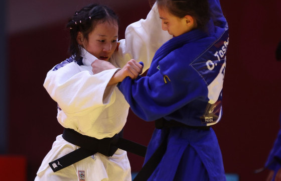 Б.Хулан  “БАХРЕЙН 2025” наадмын алтан медалийн төлөө барилдана