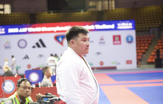 Т.Нэмэхбаяр жюү жицү-гийн дэлхийн аваргаас мөнгөн медаль хүртэв