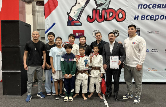 М. Болор-Эрдэнэ ОХУ-ын жүдогийн фестивалиас мөнгөн медаль хүртэв