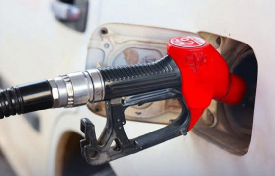 АИ-92 автобензиний нийлүүлэлт нийт 82 вагоноос 54 вагон нь буулгалтын өртөөнд иржээ