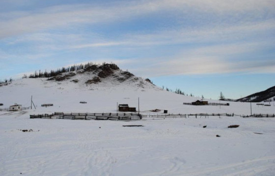 Увс аймгийн Цагаанхайрхан суманд 4.0 магнитудын хүчтэй газар хөдөлжээ