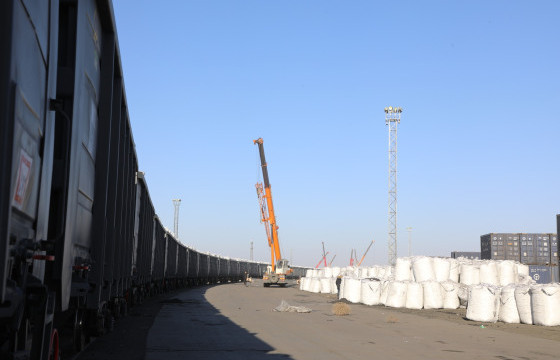 ХАГАС КОКСОН ТҮЛШИЙГ ХУВИЙН ХЭВШЛИЙН ДӨРВӨН КОМПАНИ ТЭЭВЭРЛЭЖ БАЙНА