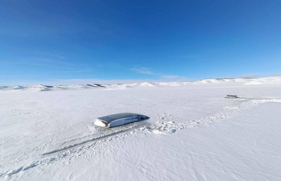 Гол, нуурын мөсөн дээгүүр зорчиж, эрүүл мэнд, амь насаа эрсдэлд оруулахгүй байхыг онцгойлон анхааруулж байна