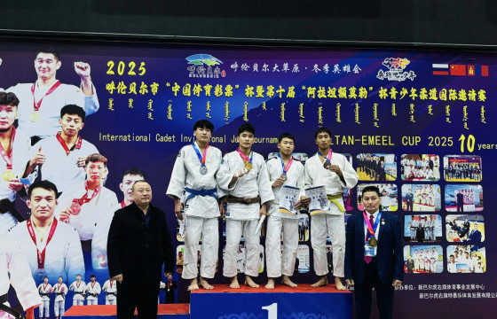 М.Түвшинжаргал 