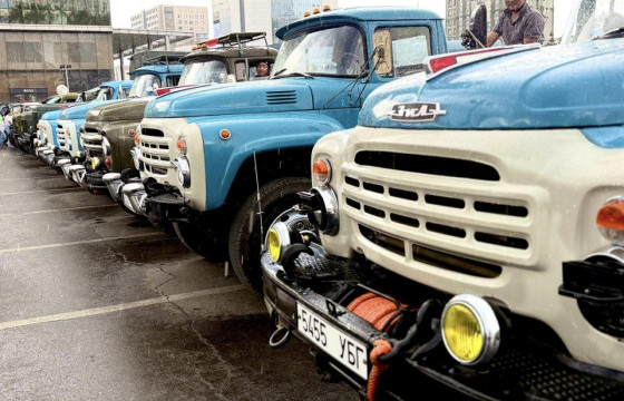 АВТОТЭЭВРИЙН САЛБАР-ын түүхийг өгүүлэх ховор автомашины үзэсгэлэн