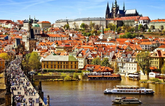 ЧЕХИЙН АЛДАРТ “АЛТАН ПРАГА” ХОТ