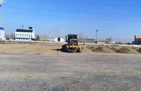 Баянгол дүүргийн 20 дугаар хороонд 3621 ам.метр газарт Гурвалжингийн гүүр орчимд байсан том оврын машин техникийг нүүлгэн шилжүүлнэ