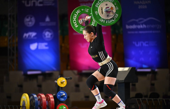 Б.Тунгалаг хүндийн өргөлтийн УАШТ-д найм дахь удаагаа түрүүллээ