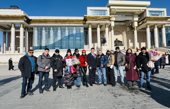 “Монголын мистер” Б.Батсуурь Гавьяат дасгалжуулагч цол хүртэв
