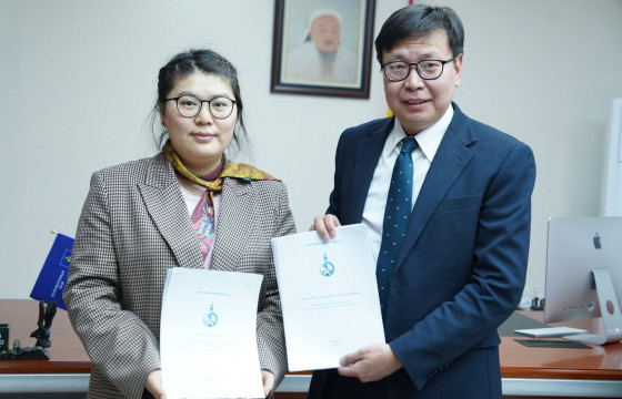 П.Наранбаяр сайд, гавьяат тамирчин А.Энхтуултай уулзаж ярилцлаа