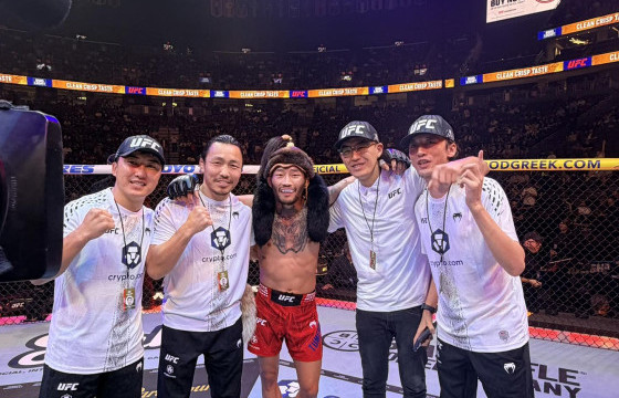 Т.Нямжаргал “UFC”-ийн 326 эвэнтэд арав дахь ялалтаа авлаа