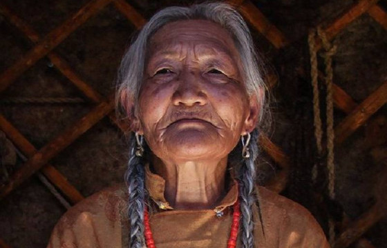 ХҮНД ТУСМАА ГҮН БОДОЛД ХӨТӨЛДӨГ ТҮҮНИЙ БҮТЭЭСЭН ДҮРҮҮД